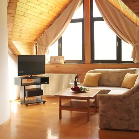 Wooden Fairytale 아파트