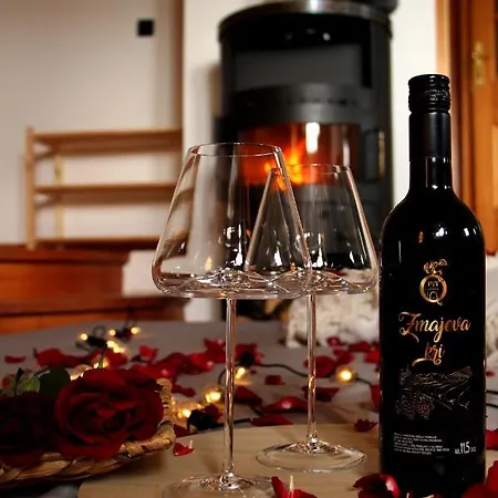 아파트 Wooden Fairytale