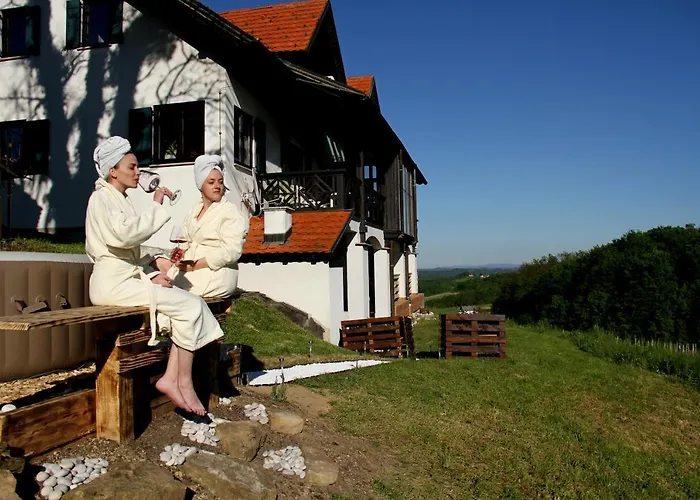 Wooden Fairytale * Lesično